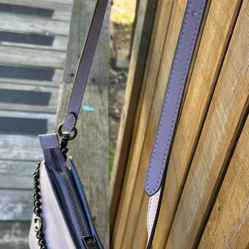 Coach Lavender Leather Crossbody Bag - Soft Purple - Picture 2 of 5